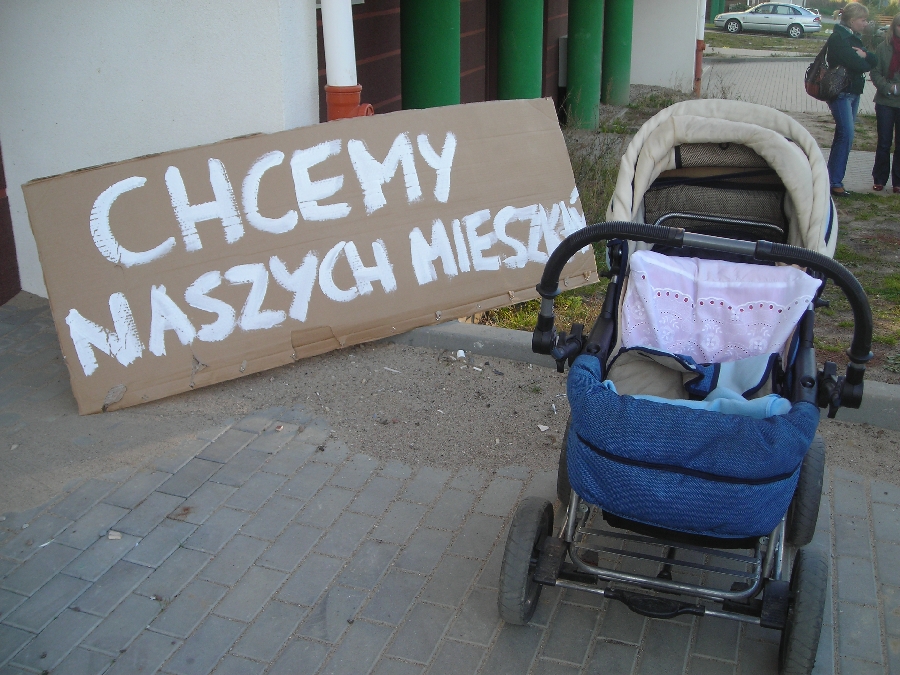 Chcemy naszych mieszka� 2