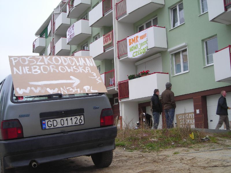 BMRnova transparenty n34 na bloku nieborowska 34 BMRnova transparenty n34 na bloku nieborowska 34