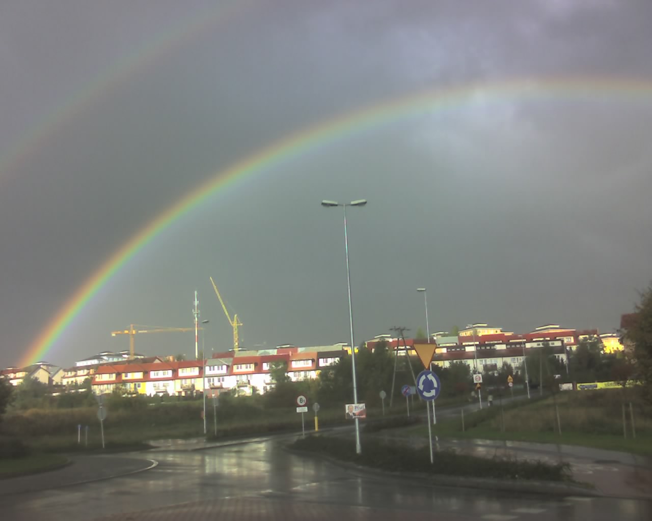 Somwhere over the Rainbow...