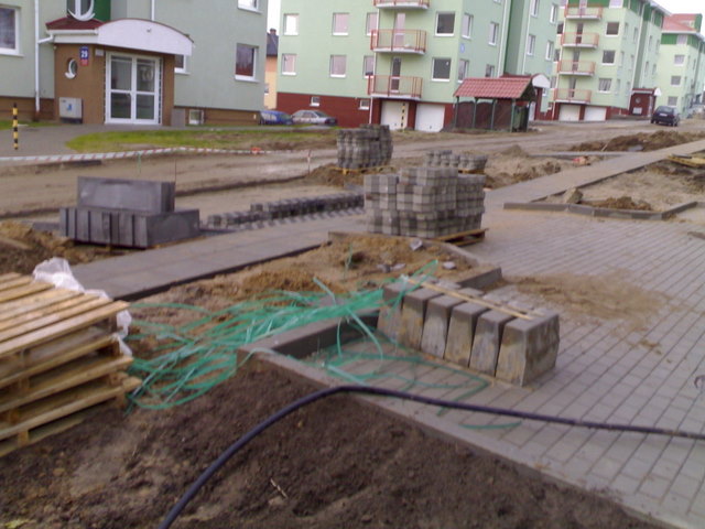 podjazdy i chodnik