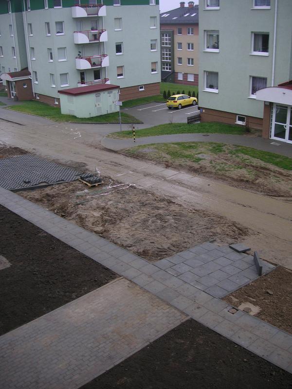 wjazd do garaży przy klatce C wjazd do garaży przy klatce C